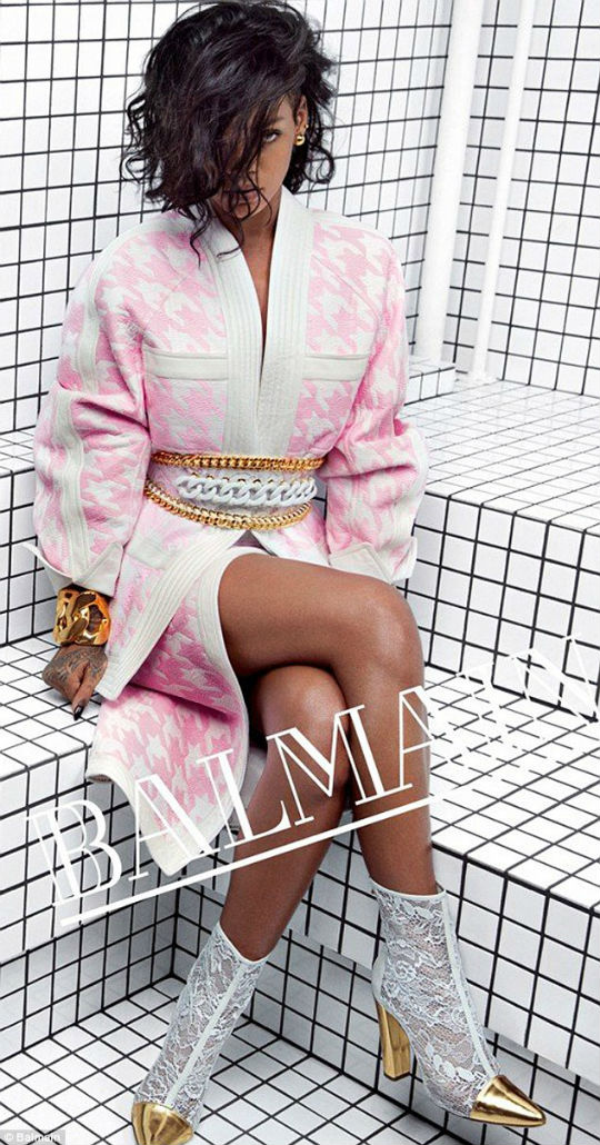 Rihanna-balmain